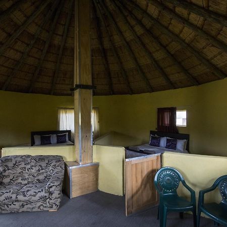 Sani Stone Lodge Mokhotlong Buitenkant foto