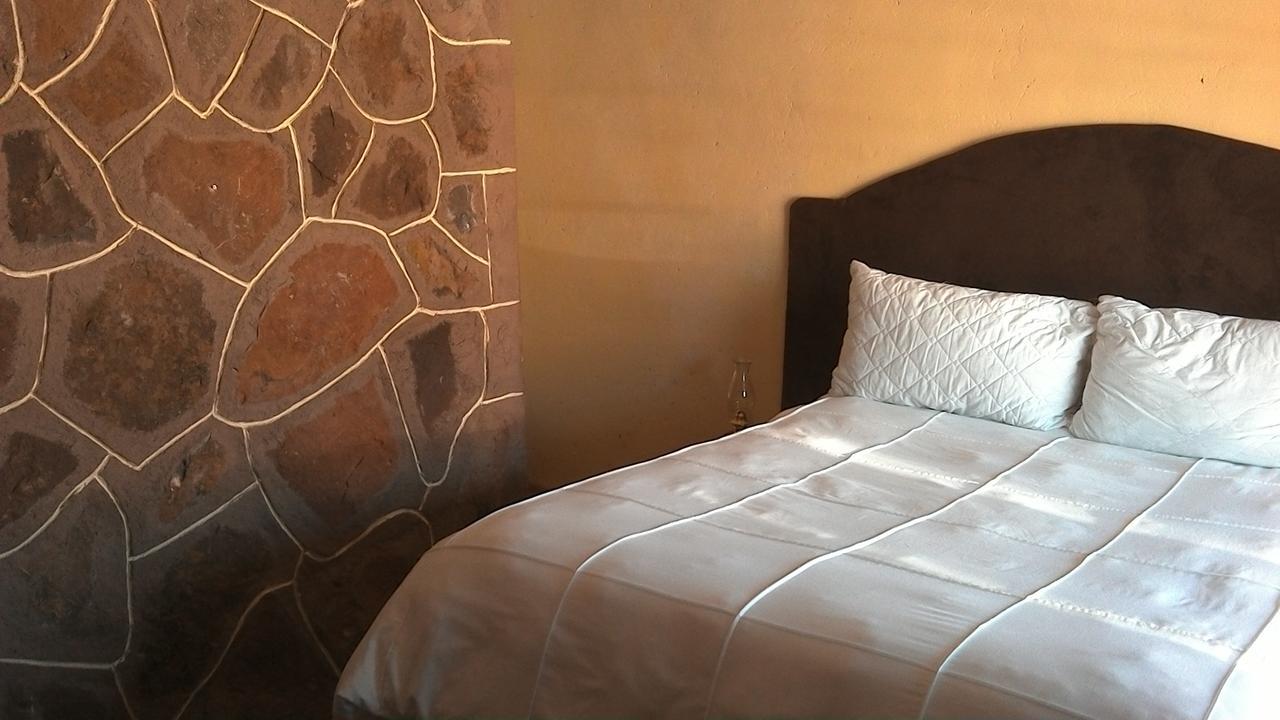 Sani Stone Lodge Mokhotlong Buitenkant foto